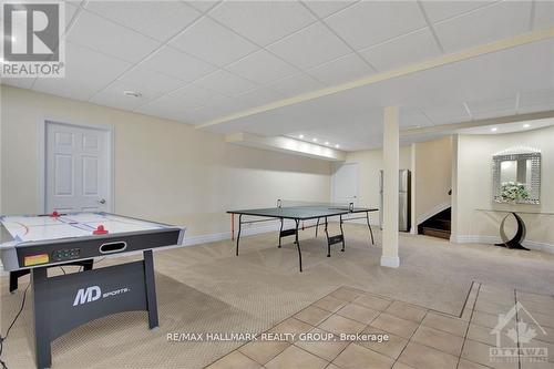 699 Ballycastle Crescent, Ottawa, ON - Indoor Photo Showing Other Room