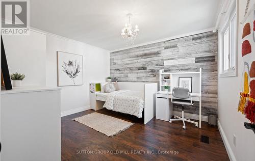 1433 Andros Boulevard, Mississauga, ON - Indoor Photo Showing Bedroom