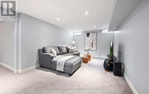 1433 Andros Boulevard, Mississauga, ON - Indoor