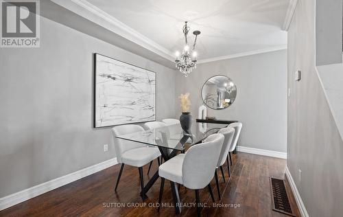1433 Andros Boulevard, Mississauga, ON - Indoor Photo Showing Dining Room