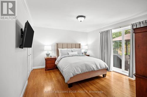 1589 Crediton Parkway, Mississauga, ON - Indoor Photo Showing Bedroom