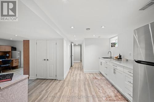 1589 Crediton Parkway, Mississauga, ON - Indoor