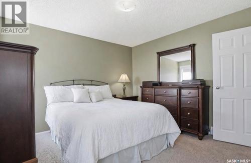 403 Bronson Crescent, Saskatoon, SK - Indoor Photo Showing Bedroom