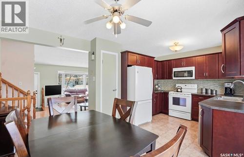 403 Bronson Crescent, Saskatoon, SK - Indoor