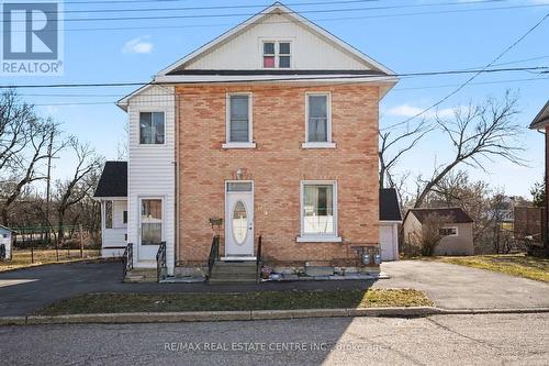 84 BANK STREET N  Renfrew, ON K7V 2E2