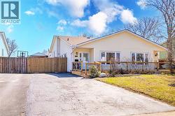28 GOLDEN ORCHARD Drive  Hamilton, ON L9C 6J5