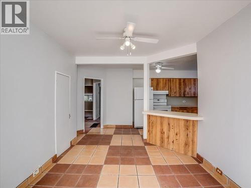 2172 Second Avenue, Trail, BC - Indoor Photo Showing Kitchen
