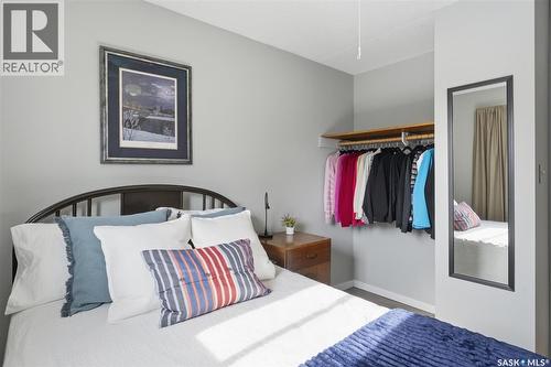 17 Malta Crescent, Saskatoon, SK - Indoor Photo Showing Bedroom