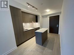 4506 - 1 YORKVILLE AVENUE Toronto, ON M4W 0B1