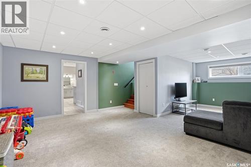 6719 Maplecrest Place, Regina, SK - Indoor