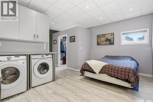 6719 Maplecrest Place, Regina, SK - Indoor Photo Showing Laundry Room