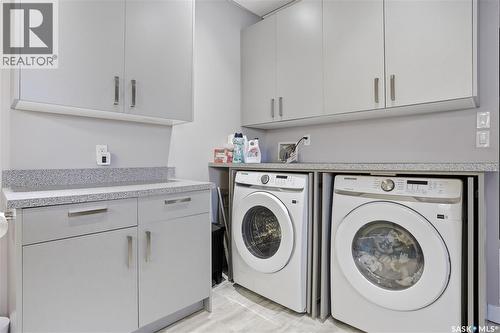 6719 Maplecrest Place, Regina, SK - Indoor Photo Showing Laundry Room