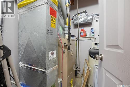 6719 Maplecrest Place, Regina, SK - Indoor Photo Showing Basement