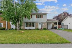123 ABBEYHILL DRIVE  Ottawa, ON K2L 1H4