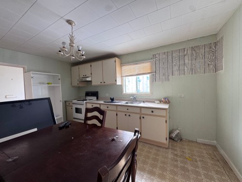 Cuisine - 12 3E Avenue E., Rouyn-Noranda, QC - Indoor Photo Showing Kitchen