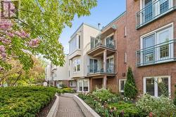 202D - 1 COLUMBUS AVENUE  Ottawa, ON K1K 4L1