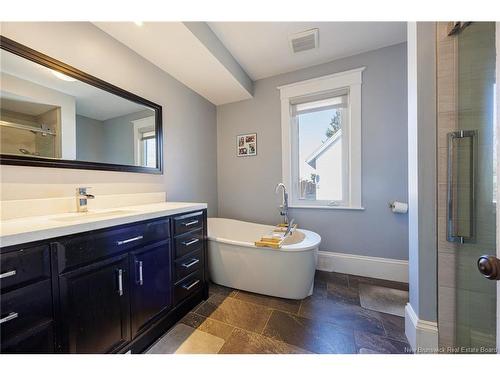 324 High St, Moncton, NB 