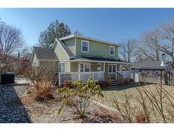 208 Montreal AVE Saint John, NB E2M 3K4