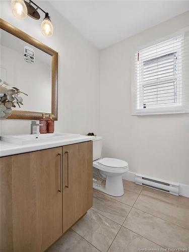 484 Maplehurst Dr, Moncton, NB 