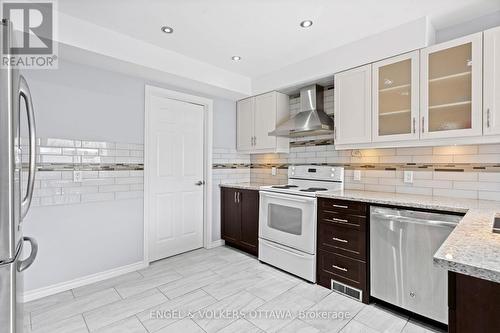 3 Balding Crescent, Ottawa, ON - Indoor Photo Showing Kitchen