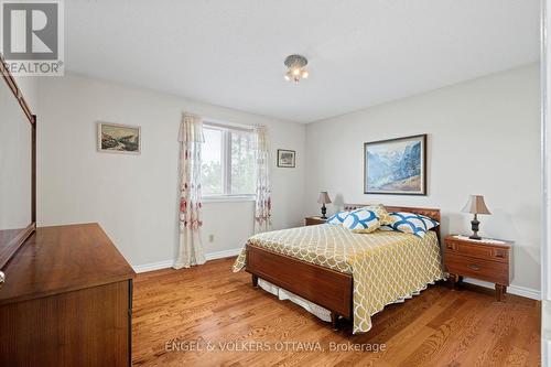 3 Balding Crescent, Ottawa, ON - Indoor Photo Showing Bedroom