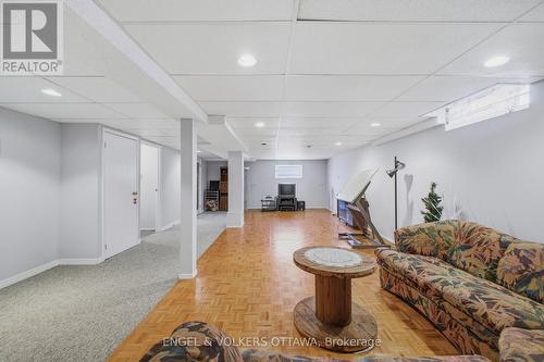3 Balding Crescent, Ottawa, ON - Indoor