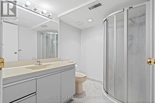 3 Balding Crescent, Ottawa, ON - Indoor Photo Showing Bathroom