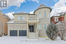 95 CHESNEY CRESCENT Vaughan, ON L4H 4A5