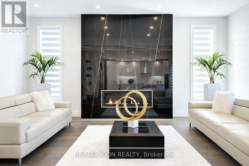 Partial Virtual Stage - 685 Meadowsweet Avenue, Waterloo, ON - Indoor Photo Showing Living Room