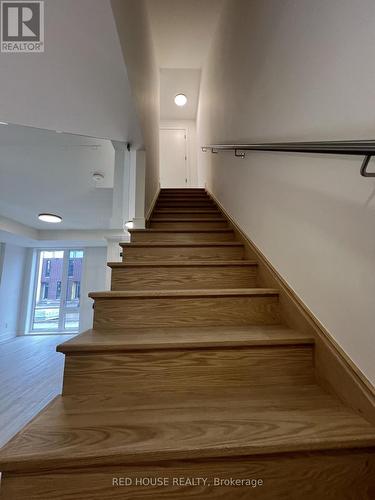 120 Everett Common, St. Catharines, ON - Indoor Photo Showing Other Room