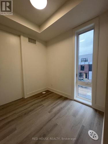 120 Everett Common, St. Catharines, ON - Indoor Photo Showing Other Room