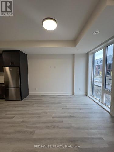 120 Everett Common, St. Catharines, ON - Indoor