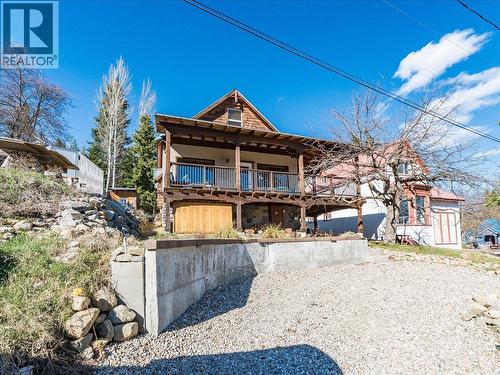 1876 Planer Crescent  Rossland, BC V0G 1Y0
