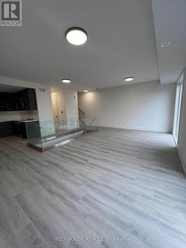 138 Everett Common, St. Catharines, ON - Indoor Photo Showing Other Room