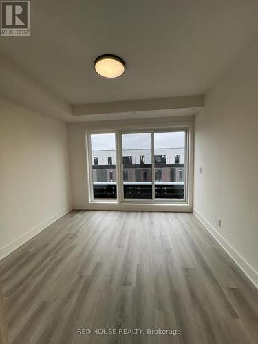 138 Everett Common, St. Catharines, ON - Indoor Photo Showing Living Room
