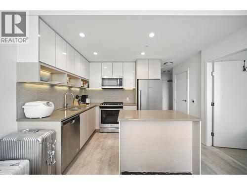 418 8850 UNIVERSITY CRESCENT  Burnaby, BC V5A 0C8