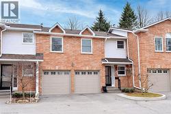 230 MEADOWBROOK Drive Unit# 8 Ancaster, ON L9G 4V2