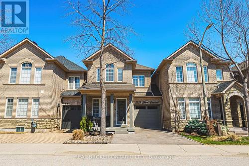 2259 Seton Crescent, Burlington, ON - Outdoor With Facade