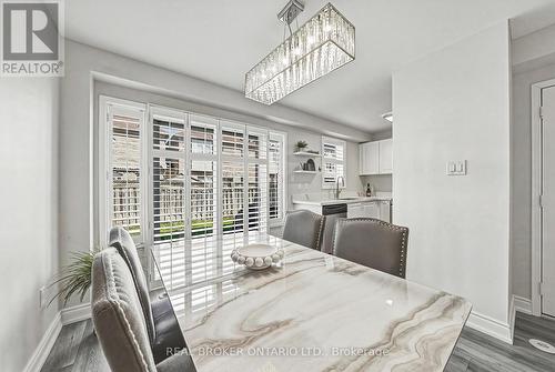 2259 Seton Crescent, Burlington, ON - Indoor Photo Showing Dining Room