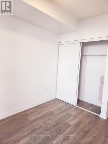 215 - 4878 Powers Common, Burlington, ON - Indoor Photo Showing Other Room