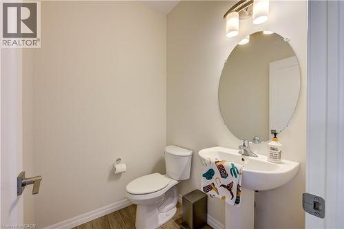 38 Canary Street, Tillsonburg, ON - Indoor Photo Showing Bathroom