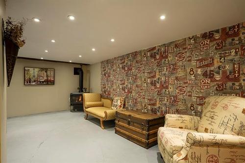 48 Rosewarne Ave, Winnipeg, MB 