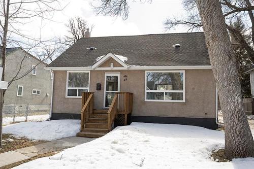 48 Rosewarne Ave, Winnipeg, MB 