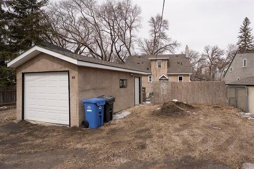 48 Rosewarne Ave, Winnipeg, MB 