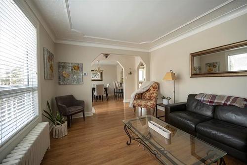 48 Rosewarne Ave, Winnipeg, MB 