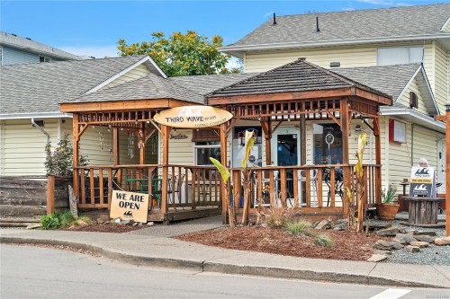 1539 Brook St, Crofton, BC 