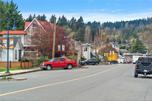 1539 Brook St, Crofton, BC 