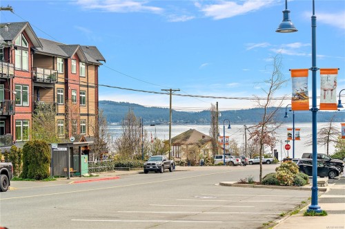 1539 Brook St, Crofton, BC 