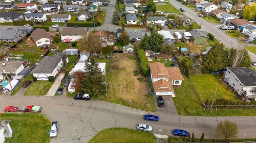 1539 Brook St, Crofton, BC 