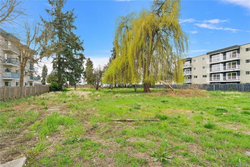 2566 Lewis St, Duncan, BC 